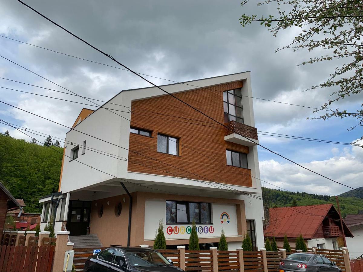 Vila Curcubeu Hotel Busteni Exterior photo